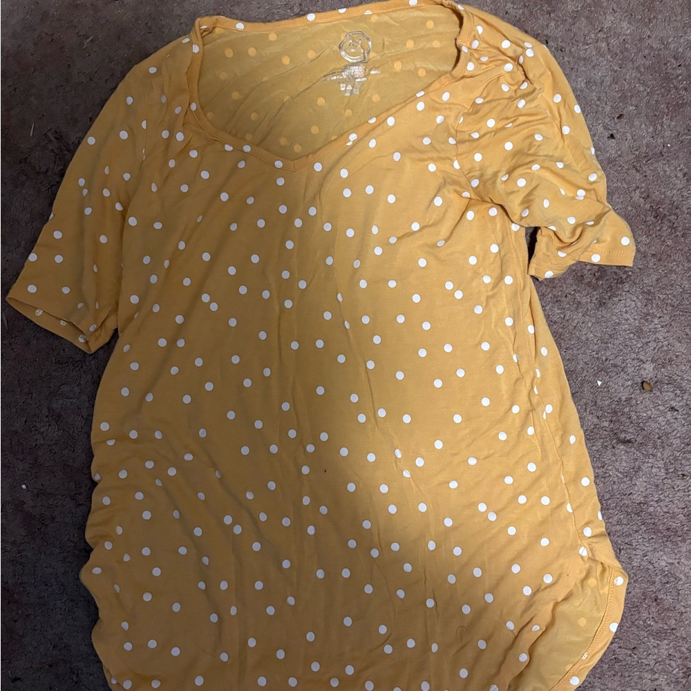 Maurices Yellow Polka Dot Short Sleeve Tee